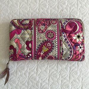 Vera Bradley Paisley Meets Plaid Zip Around Wallet Clutch